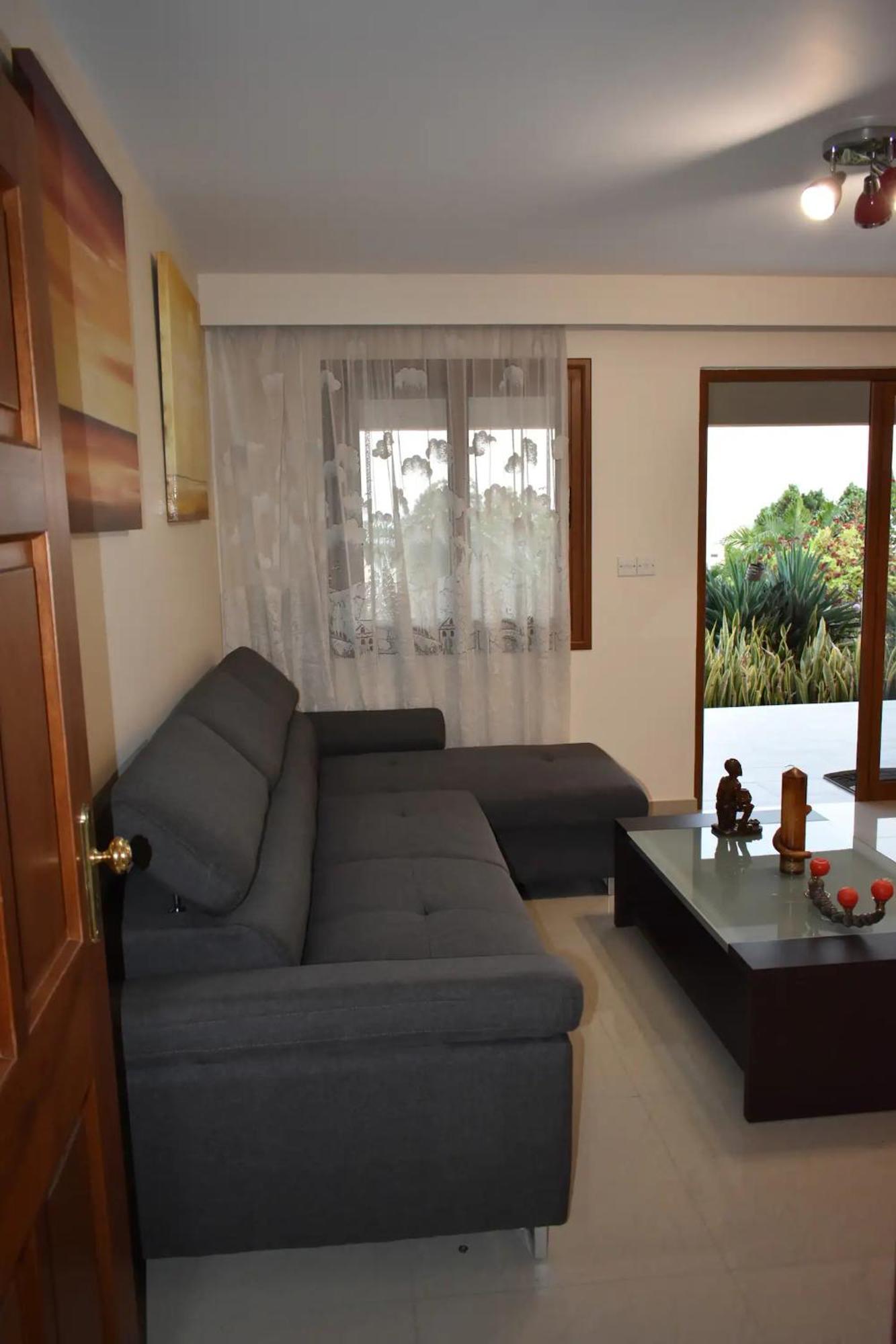 Olive Tree Apartments Limassol Exterior foto